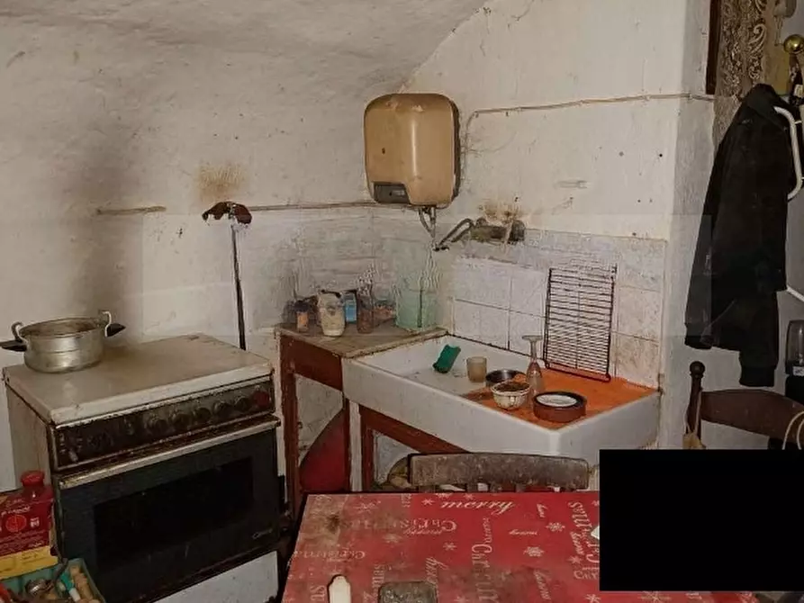 Immagine 10 di Pentalocale in vendita  in Via Genova 14 a Vallebona