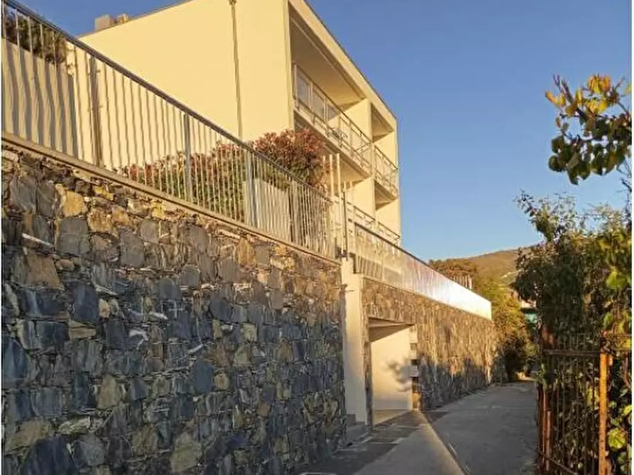 Immagine 7 di Quadrilocale in vendita  in Salita San Michele 22 a Chiavari