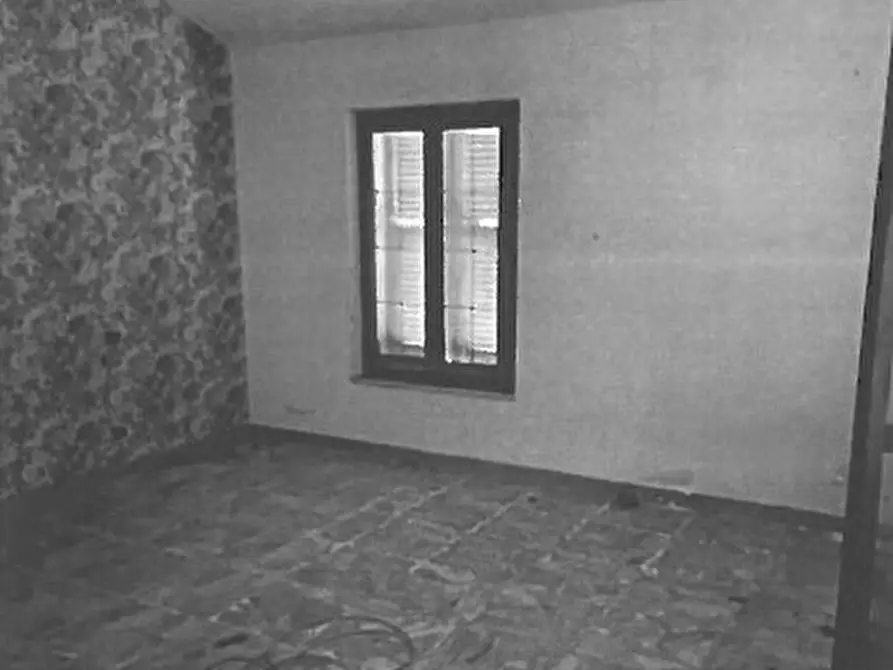 Immagine 5 di Villa in vendita  in Via XV Febbraio snc a Follo