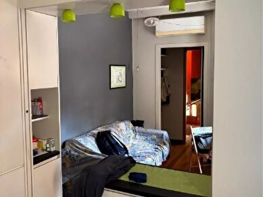 Immagine 4 di Bilocale in vendita  in Via dei Macelli di Soziglia 6 a Genova