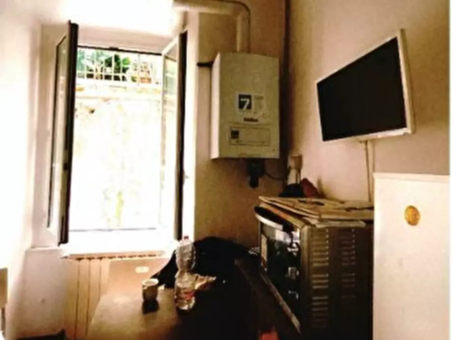 Immagine 5 di Quadrilocale in vendita  in Via del Lagaccio 31 a Genova