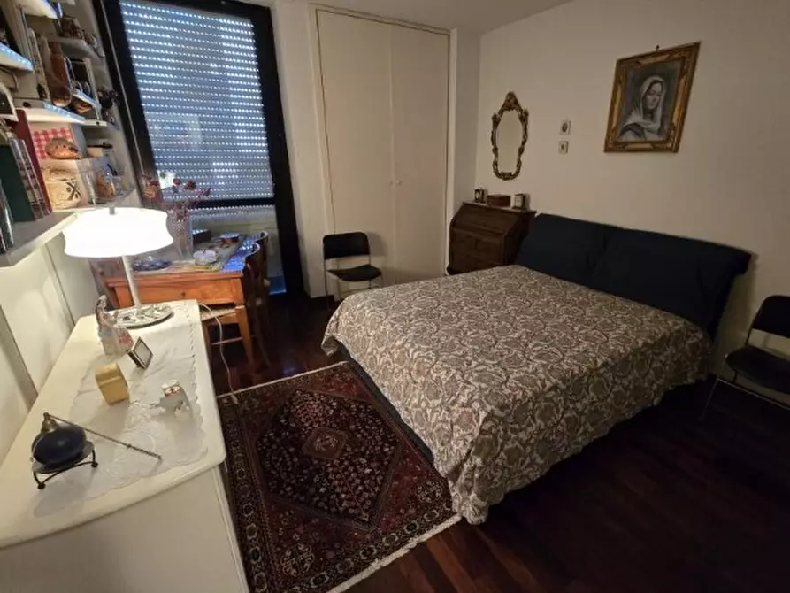 Immagine 6 di Pentalocale in vendita  in Via Emilio Salgari 461 a Genova