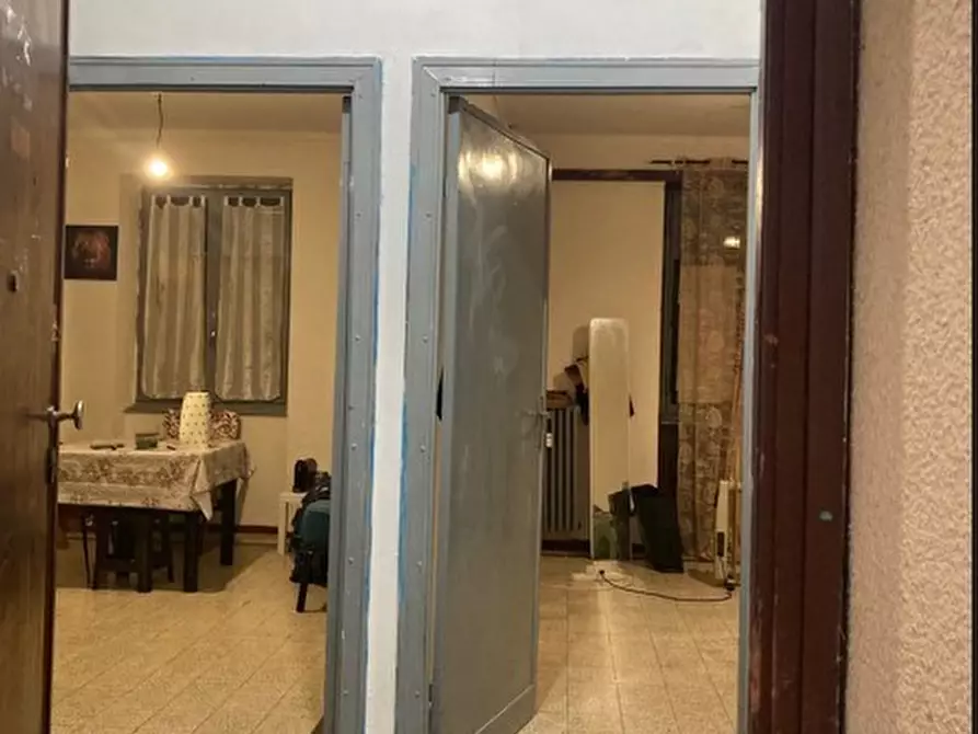 Immagine 3 di Trilocale in vendita  in Via Carlo Poma 11 a Torino