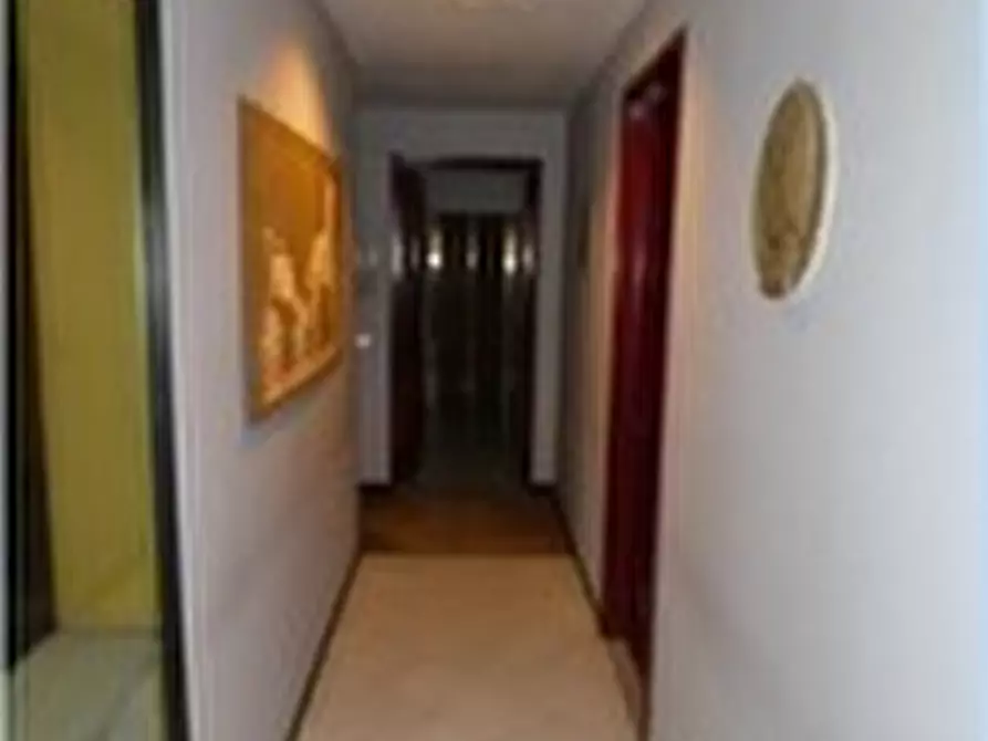 Immagine 8 di Palazzo in vendita  in Piazza Campetto 9 a Genova