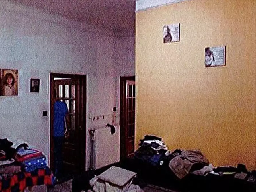 Immagine 3 di Pentalocale in vendita  in Via Carlo Goldoni 2 a Genova