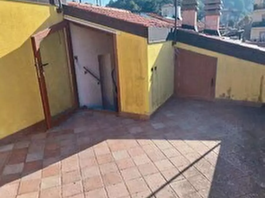 Immagine 12 di Pentalocale in vendita  in Via Paleologo 54 a Altare