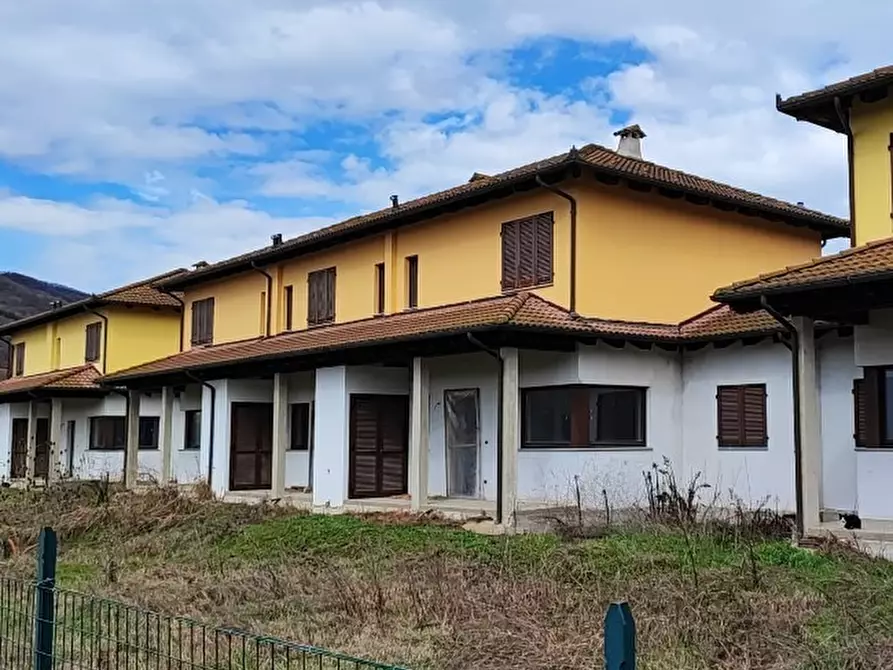 Immagine 1 di Casa indipendente in vendita  in Via Alda Merini snc a Montechiaro D'acqui