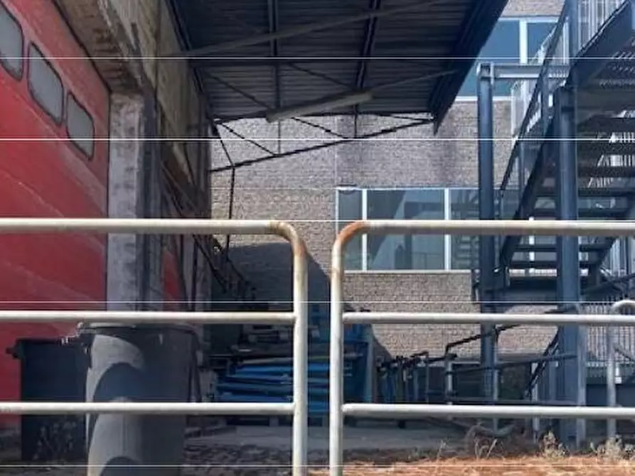 Immagine 9 di Attività artigianale in vendita  in Via Trieste 4 a Follo