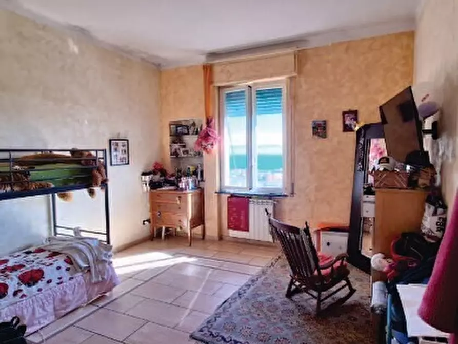 Immagine 6 di Quadrilocale in vendita  in Via Nicolò Copernico 13 a Genova