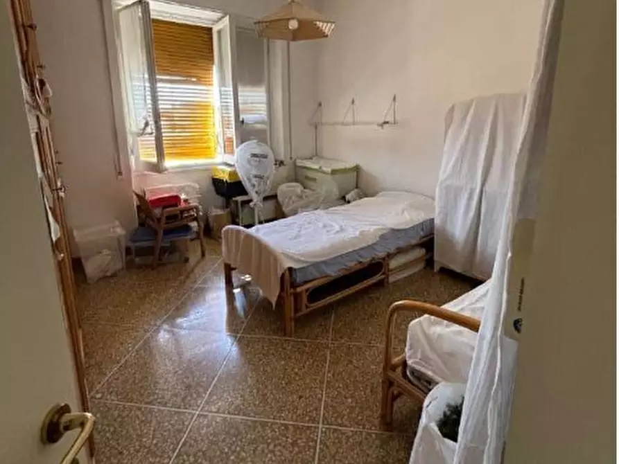 Immagine 5 di Pentalocale in vendita  in Corso Buenos Aires 6 a Chiavari