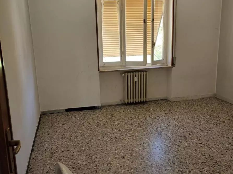 Immagine 3 di Pentalocale in vendita  in Via Ugo Foscolo 10 a Novi Ligure