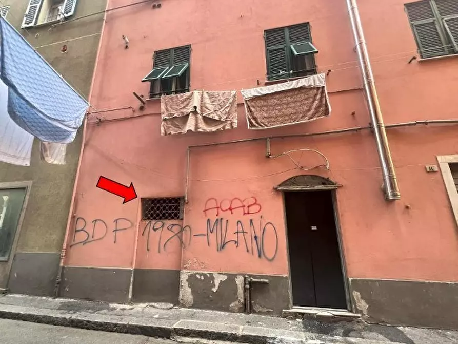 Immagine 7 di Locale commerciale in vendita  in Via Stefano Canzio 44 a Genova