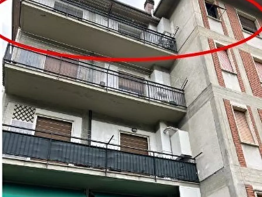 Immagine 1 di Pentalocale in vendita  in Via Genova 210 a La Spezia