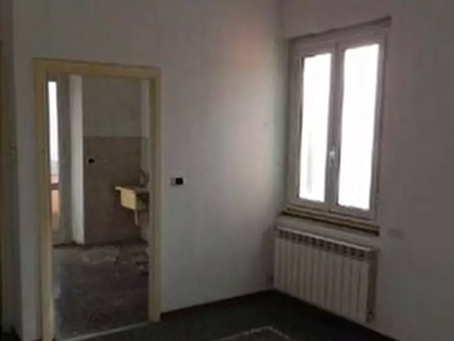 Immagine 5 di Trilocale in vendita  in Corso Trento e Trieste 174 a Ronco Scrivia