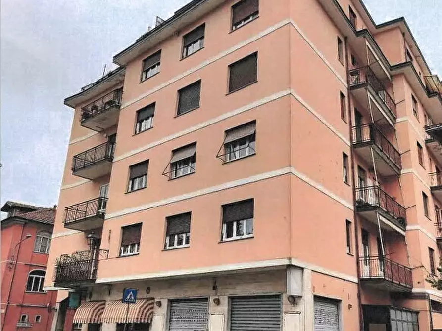 Immagine 6 di Pentalocale in vendita  in Viale Torino 4 a Vignole Borbera