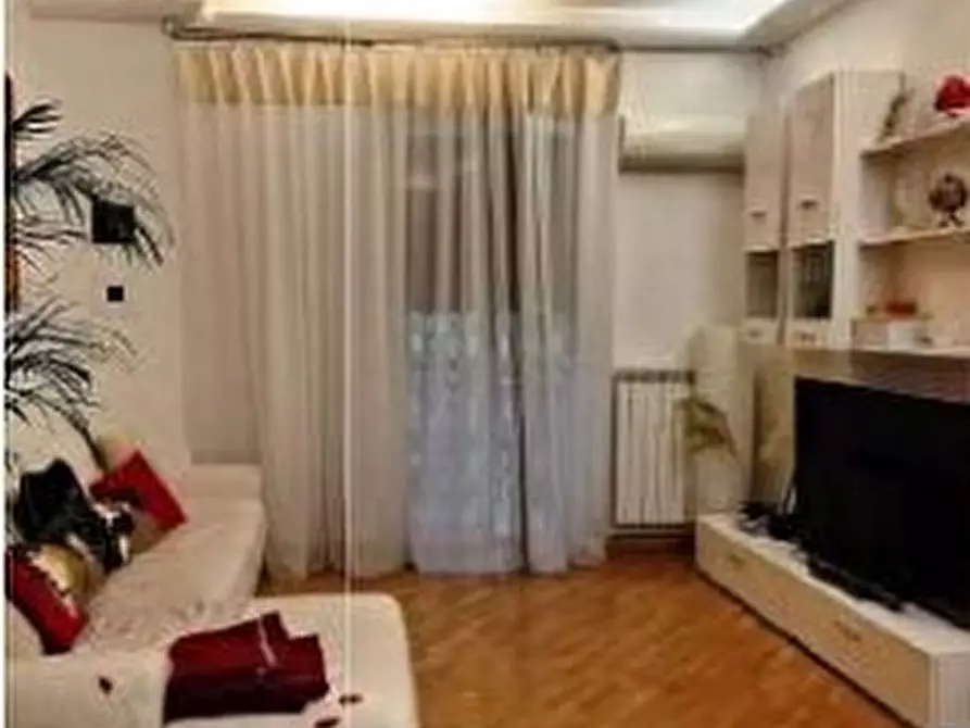 Immagine 4 di Pentalocale in vendita  in Via San Felice 17a a Genova