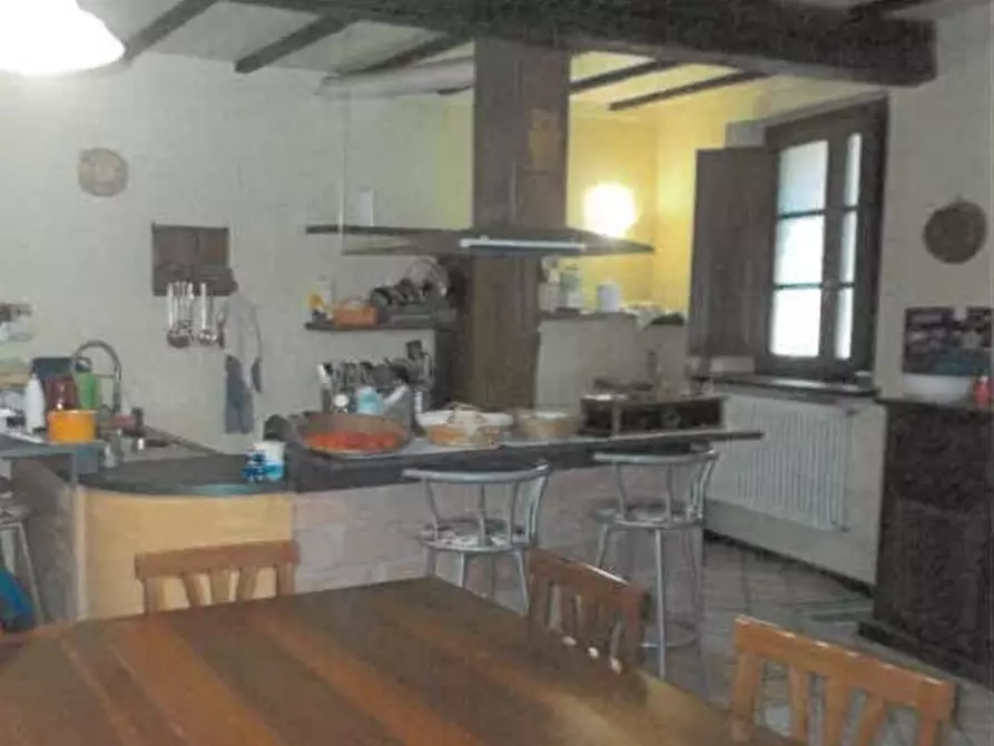 Immagine 3 di Villa in vendita  in Via Alberto Leardi 23 a Volpeglino