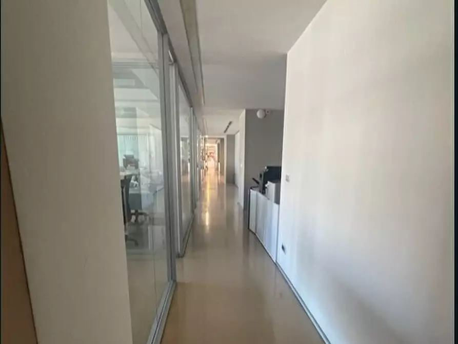 Immagine 6 di Ufficio in vendita  in Via Francesco Dassori 171 a Genova