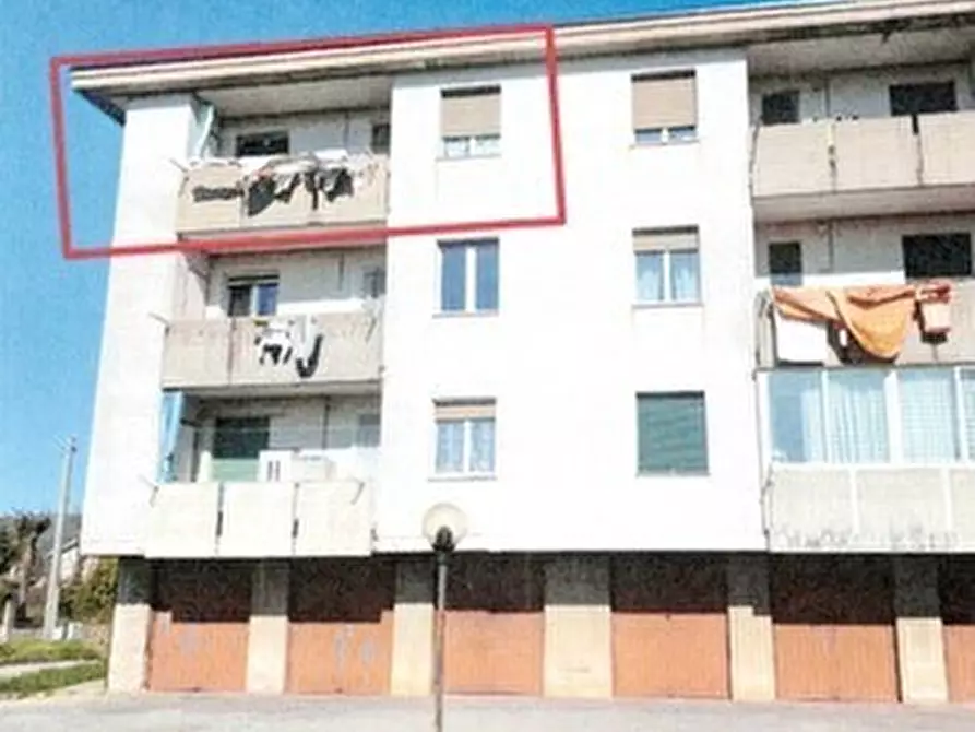 Immagine 9 di Pentalocale in vendita  in Via Marconi 8 a Lesegno