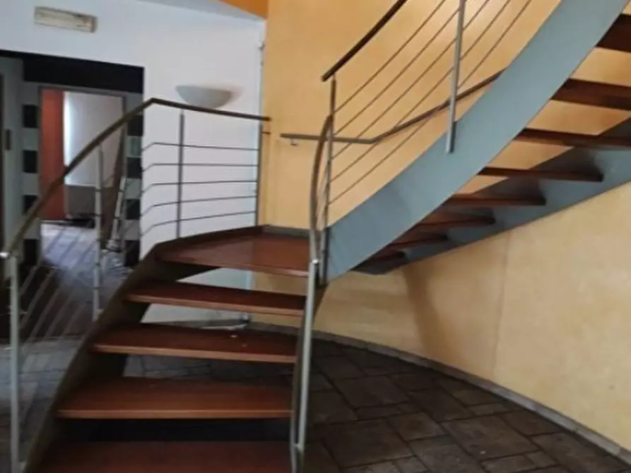 Immagine 3 di Casa trifamiliare in vendita  in Via Castelceriolo 1 a Alessandria