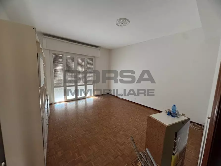 Immagine 8 di Appartamento in vendita  in Via dei Cavalieri a Livorno