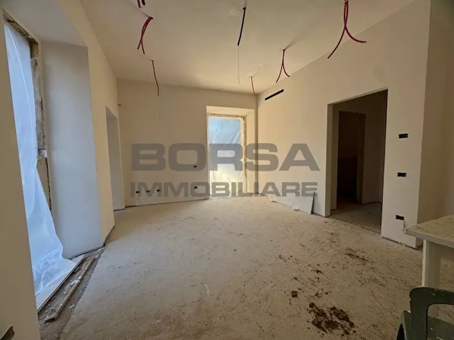 Immagine 8 di Appartamento in vendita  in Via Ombrosa 8 a Livorno