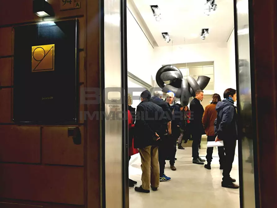 Immagine 17 di Attività commerciale in vendita  in Via Roma a Livorno