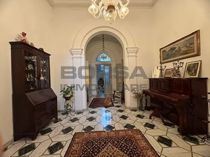 Immagine 2 di Casa bifamiliare in vendita  in Via Giovanni Marradi 118 a Livorno