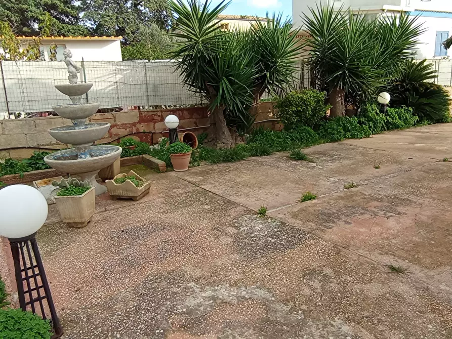 Immagine 19 di Casa indipendente in vendita  a Ragusa