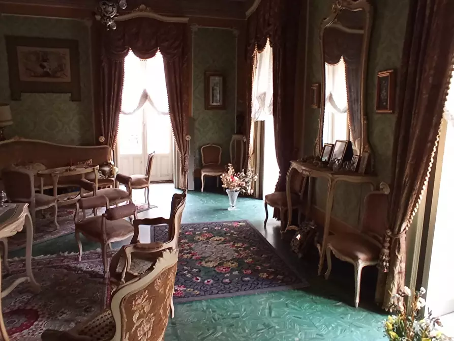 Immagine 9 di Casa indipendente in vendita  a Ragusa