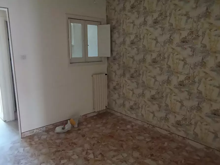 Immagine 12 di Quadrilocale in affitto  a Ragusa