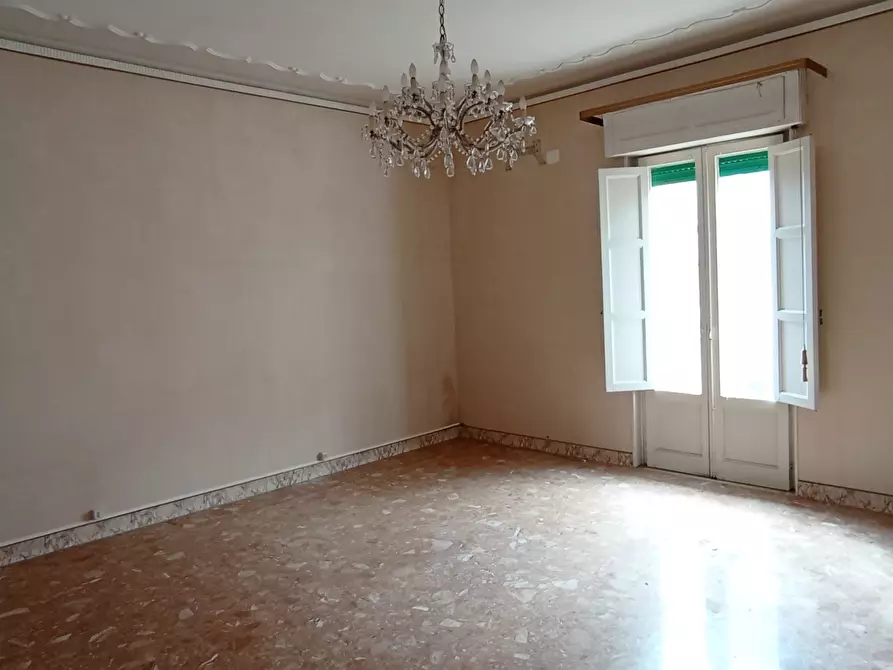 Immagine 1 di Quadrilocale in affitto  a Ragusa