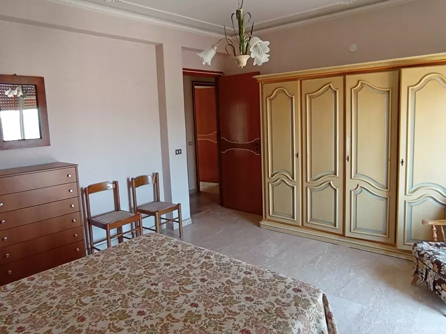 Immagine 5 di Pentalocale in vendita  a Ragusa