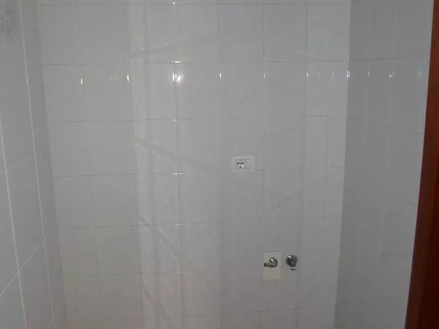 Immagine 14 di Pentalocale in vendita  a Ragusa