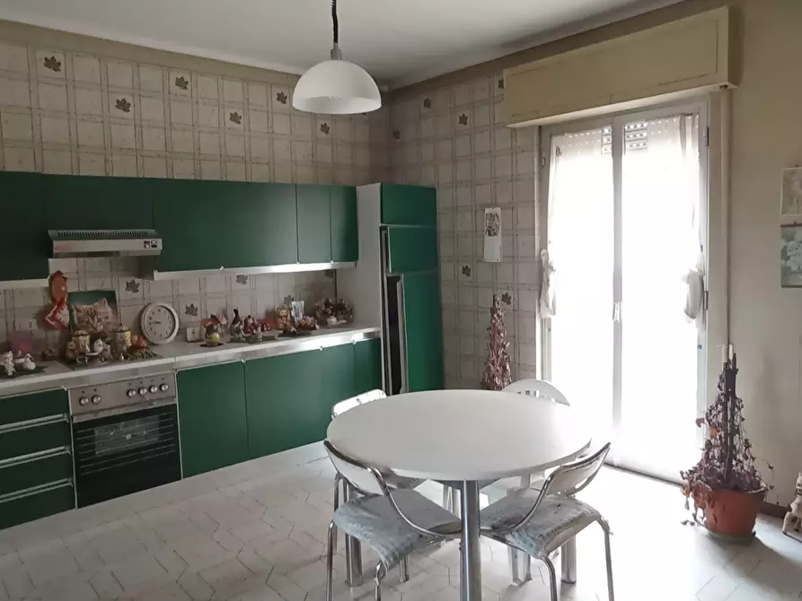 Immagine 4 di Pentalocale in vendita  a Ragusa