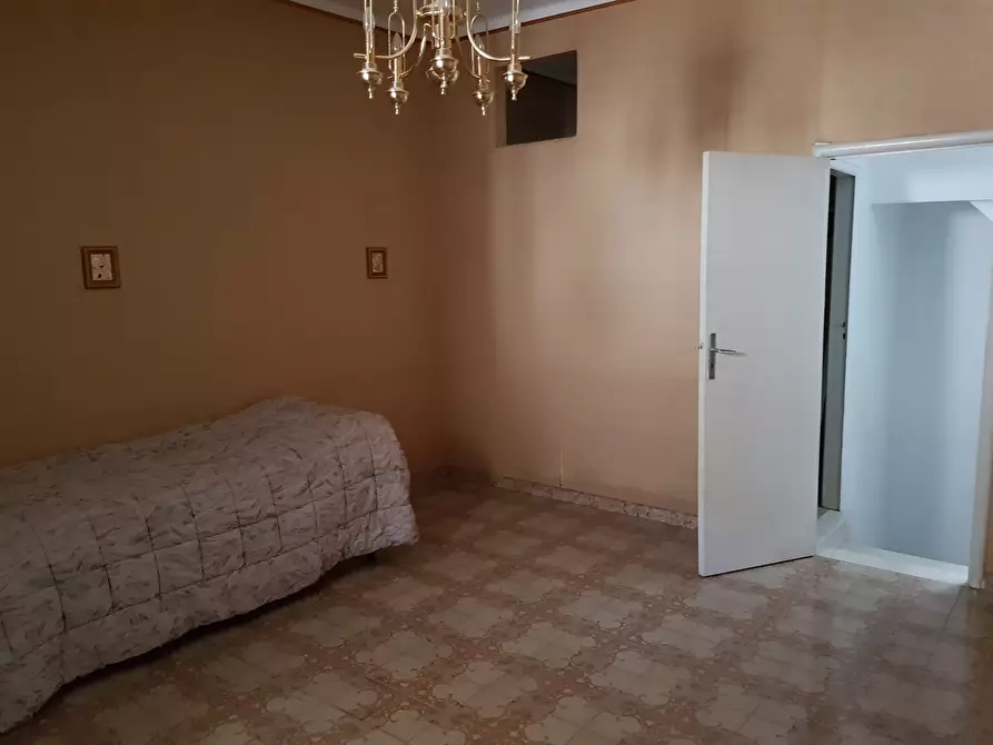 Immagine 10 di Casa indipendente in vendita  a Ragusa