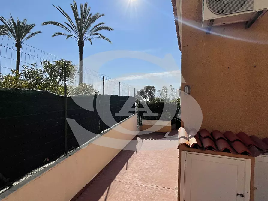 Immagine 26 di Bilocale in affitto  in Via delle Rose 10 a Ospedaletti