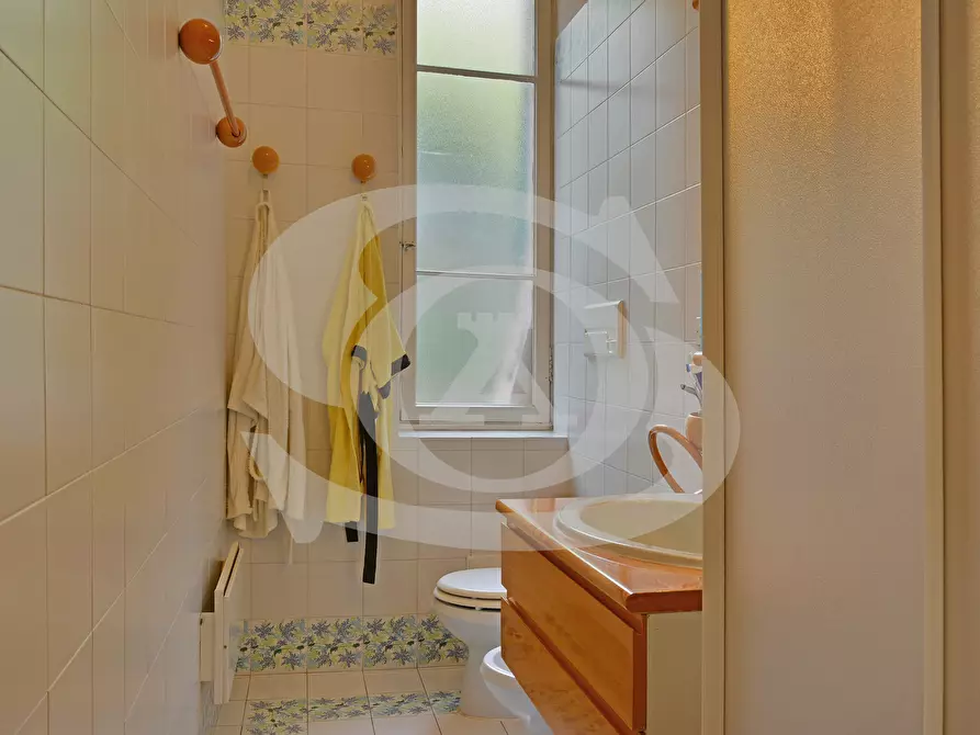 Immagine 32 di Bilocale in affitto  in Via Cavour 36 a Ospedaletti