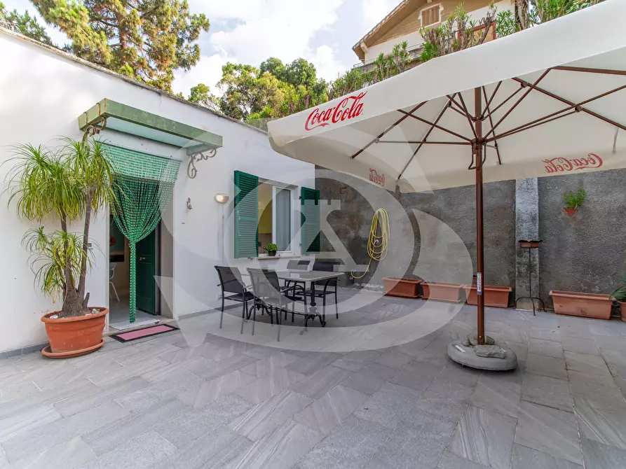 Immagine 7 di Bilocale in vendita  in Viale dei pepi 1 a Ospedaletti