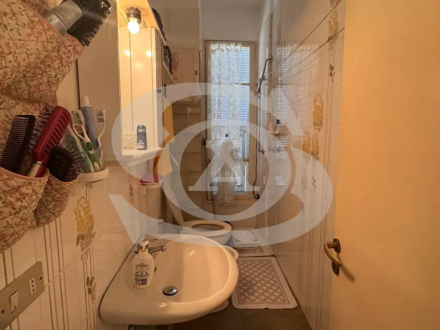 Immagine 28 di Bilocale in vendita  in Via Cavalieri di Rodi 2 a Ospedaletti