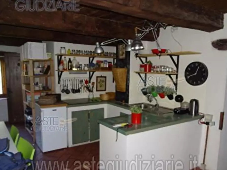 Immagine 1 di Pentalocale in vendita  a Pennabilli