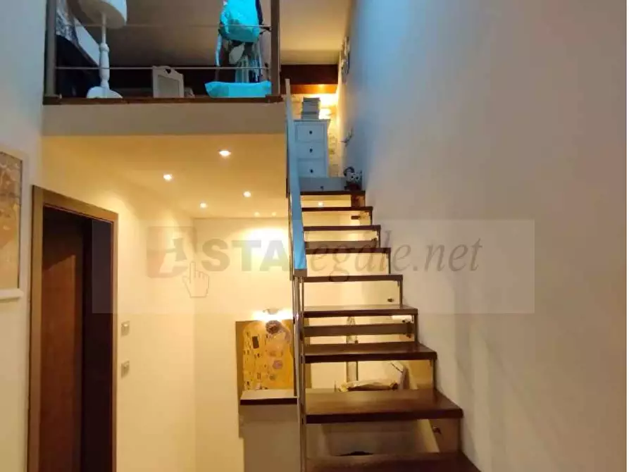 Immagine 8 di Trilocale in vendita  a Ravenna