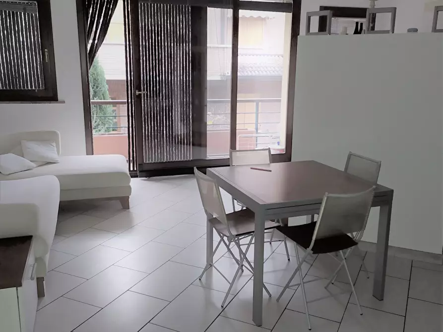 Immagine 2 di Bilocale in vendita  in Via Chiusi 175 a Cesena