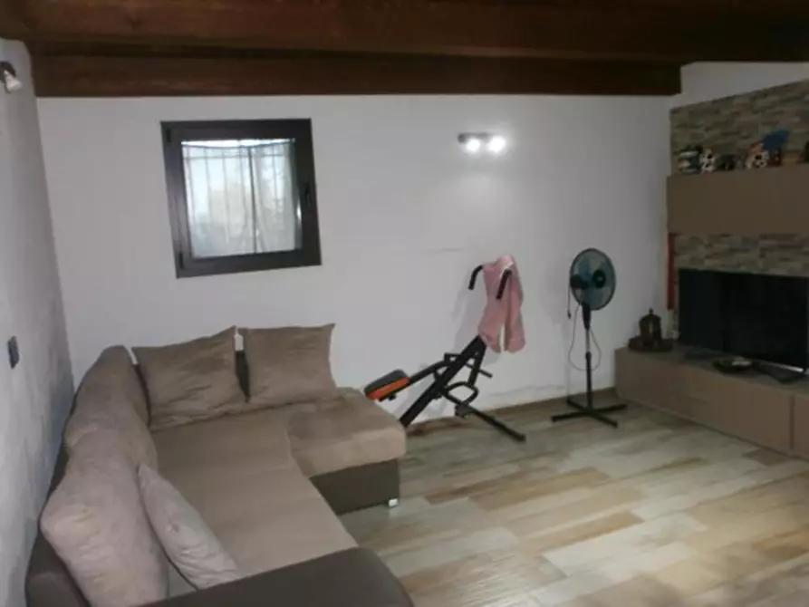 Immagine 2 di Pentalocale in vendita  a Bertinoro