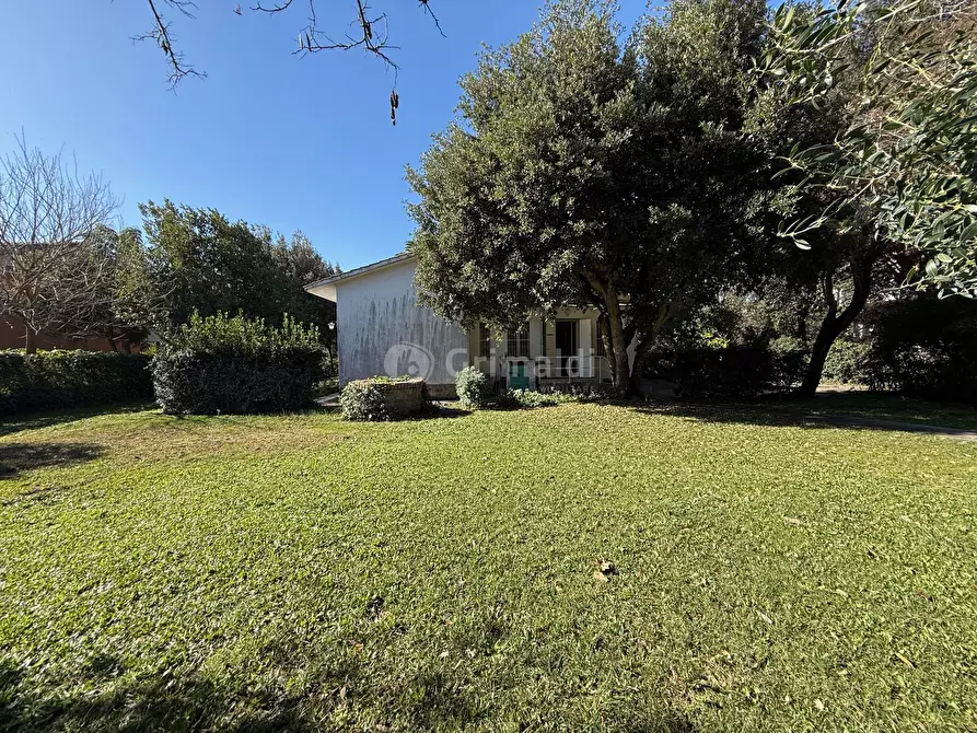 Immagine 30 di Villa in vendita  in Viale Tridente 31 a Anzio