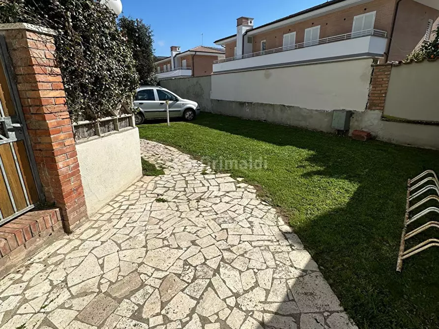 Immagine 20 di Quadrilocale in affitto  in Via Arcobaleno 33 a Anzio