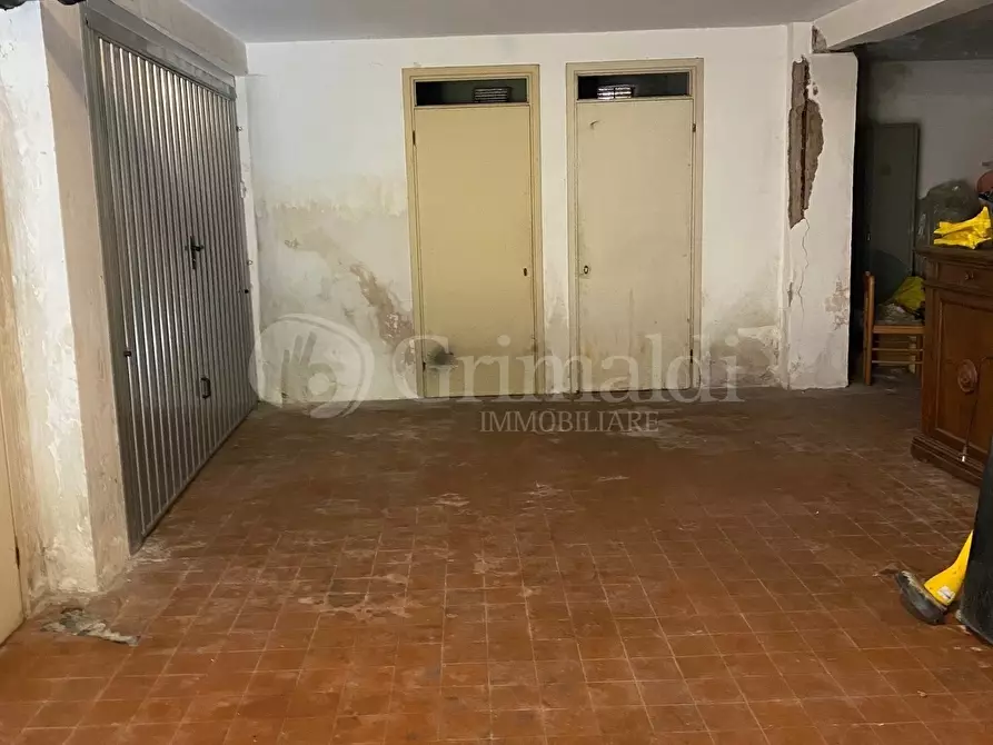 Immagine 17 di Garage in vendita  in VIA PEGASO 2 a Anzio