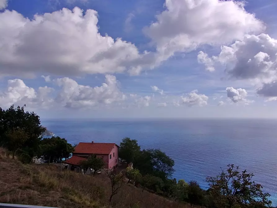 Immagine 2 di Appartamento in vendita  in Localita' Foce Del Prato 2 a Framura