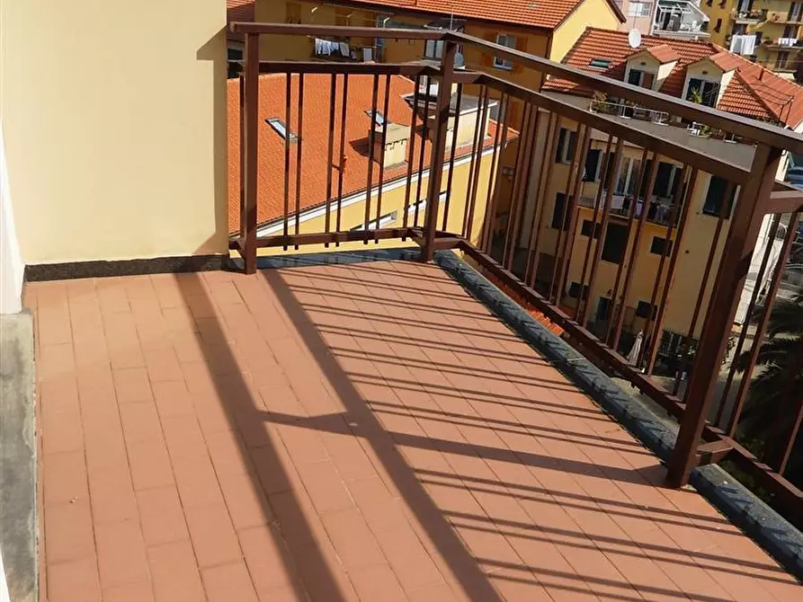 Immagine 16 di Quadrilocale in affitto  in Via della Chiusa 101 a Sestri Levante
