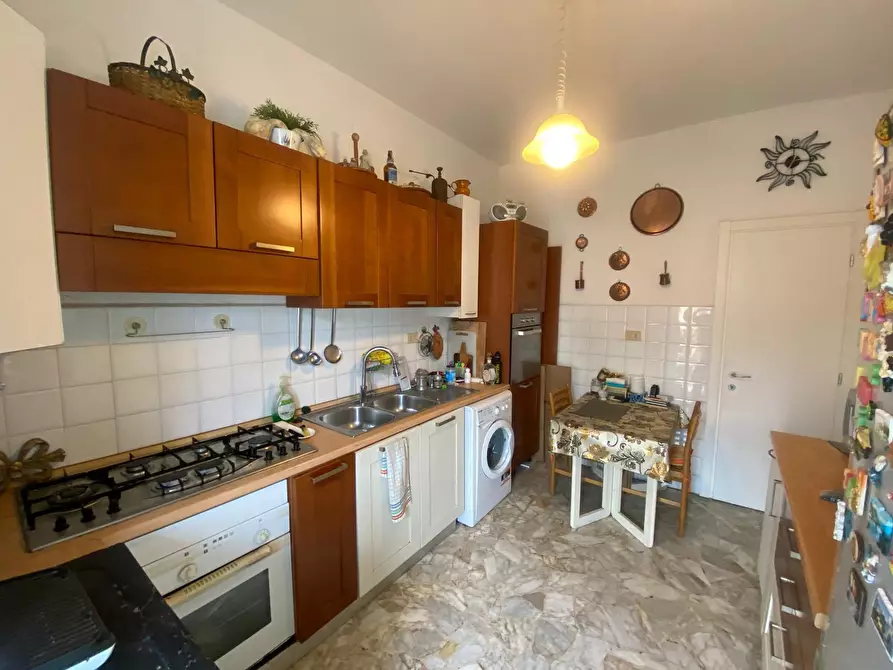 Immagine 7 di Quadrilocale in vendita  a Sestri Levante